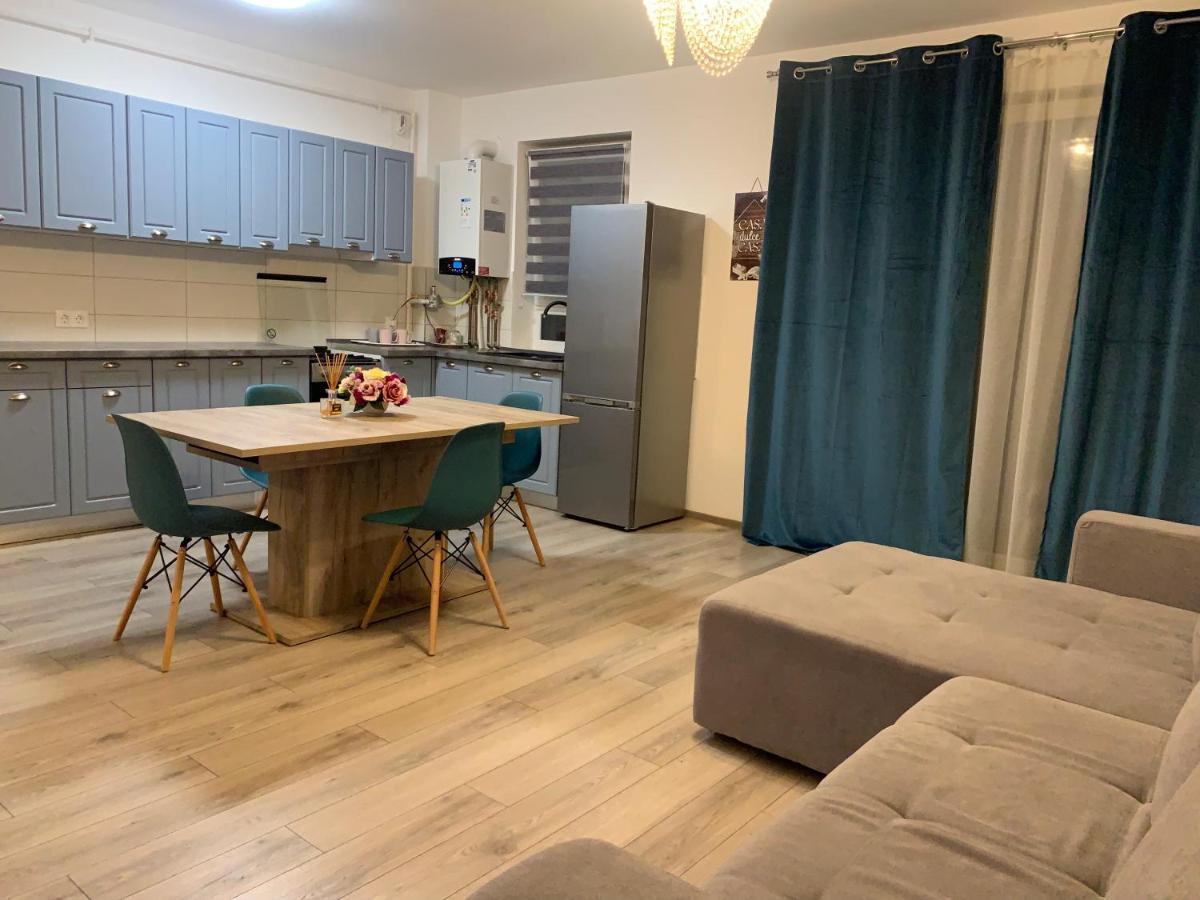 Apartament Apartament Sara Târgu-Mureş Zewnętrze zdjęcie
